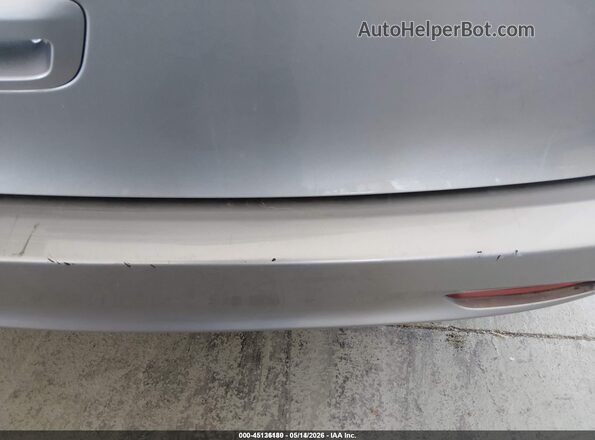 2C4RC1AG8LR249236 2020 CHRYSLER VOYAGER Silver Widok wnętrza z tyłu