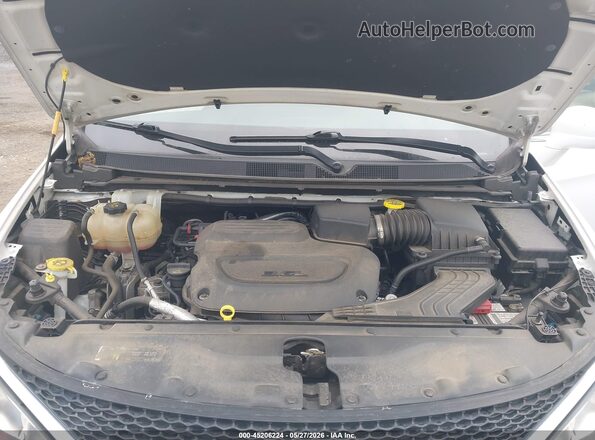 2C4RC1BG0KR733186 2019 CHRYSLER PACIFICA White Widok z tyłu