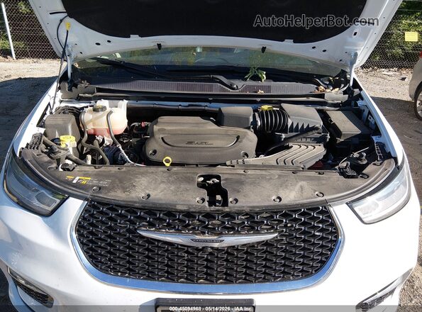 2C4RC1BG0PR590229 2023 CHRYSLER PACIFICA White უკანა ხედი