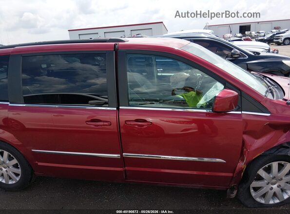 2C4RC1BG1GR229902 2016 CHRYSLER TOWN & COUNTRY Maroon 360 interior view
