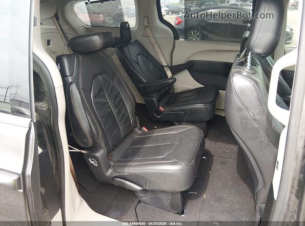 2C4RC1BG1HR611235 2017 CHRYSLER PACIFICA Gray 