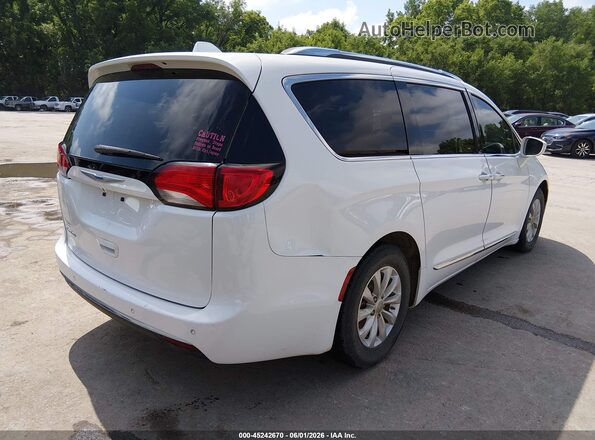 2C4RC1BG1JR290464 2018 CHRYSLER PACIFICA White Հետևի աջ