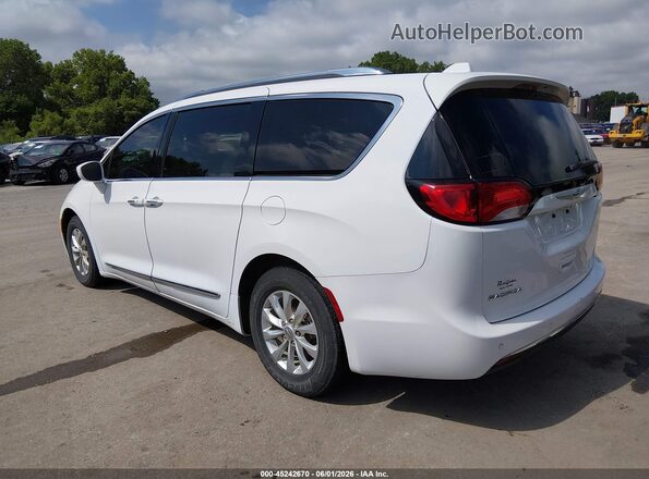 2C4RC1BG1JR290464 2018 CHRYSLER PACIFICA White Հետևի ձախ