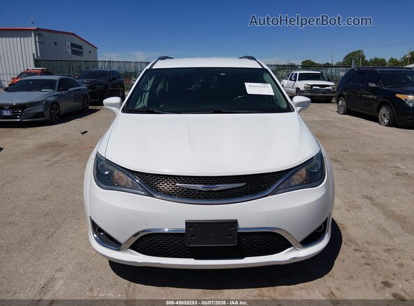 2C4RC1BG1LR125713 2020 CHRYSLER PACIFICA White Սարքավորումների վահանակի տեսք