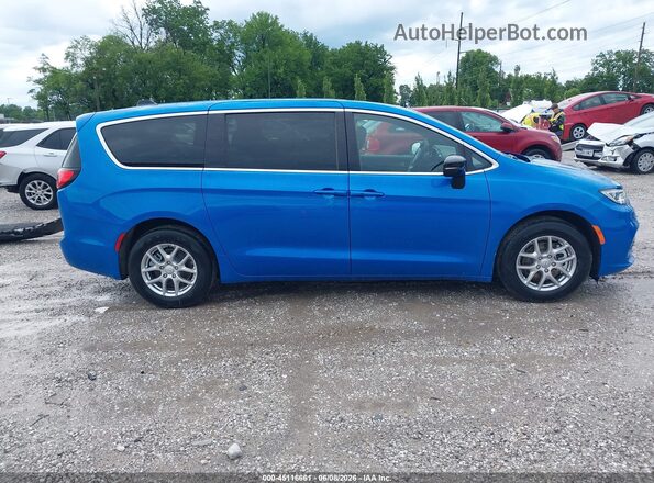 2C4RC1BG1TR276597 2026 CHRYSLER PACIFICA Blue Widok wnętrza z tyłu