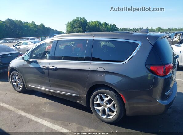 2C4RC1BG2HR816384 2017 CHRYSLER PACIFICA Gray Widok wnętrza 360 stopni