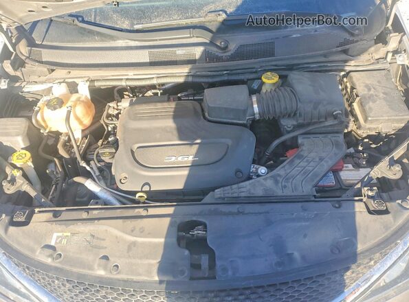 2C4RC1BG2JR274404 2018 CHRYSLER PACIFICA Silver 