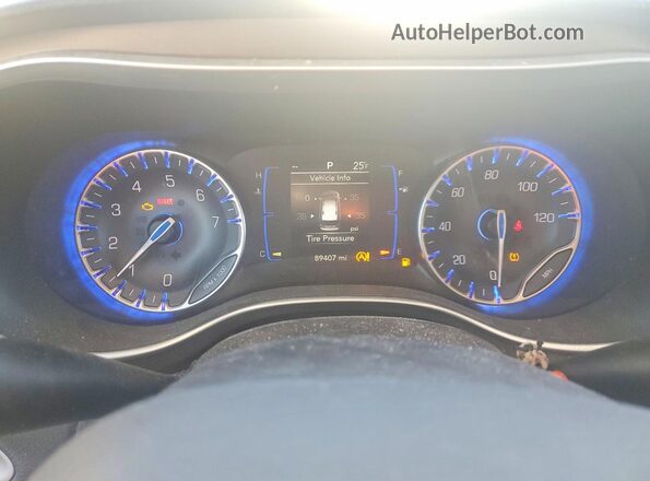 2C4RC1BG2JR274404 2018 CHRYSLER PACIFICA Silver 