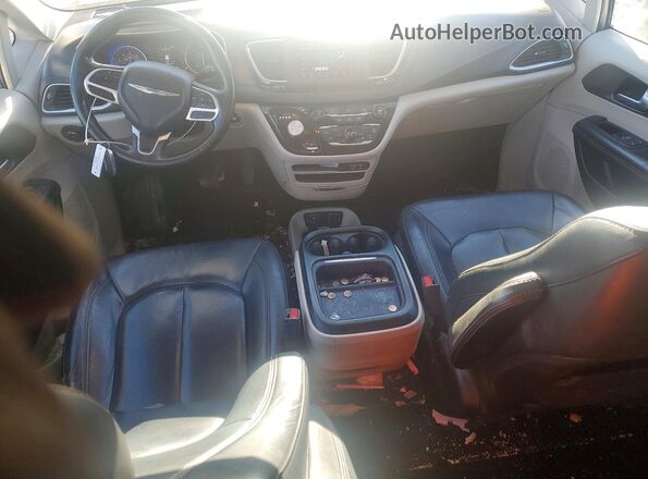 2C4RC1BG2JR274404 2018 CHRYSLER PACIFICA Silver 