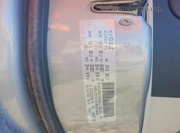 2C4RC1BG2JR274404 2018 CHRYSLER PACIFICA Silver 