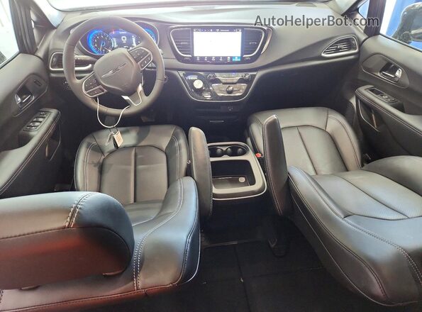 2C4RC1BG2TR170630 2026 CHRYSLER PACIFICA Black Вид панелі приладів