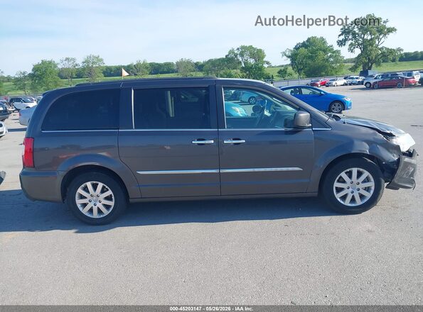 2C4RC1BG3GR127341 2016 CHRYSLER TOWN & COUNTRY Gray Սալոնի հետևի տեսք