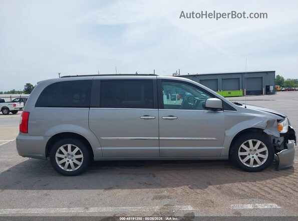2C4RC1BG3GR129414 2016 CHRYSLER TOWN & COUNTRY Silver 