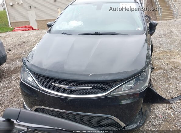 2C4RC1BG3HR795075 2017 CHRYSLER PACIFICA Black Widok wnętrza z tyłu