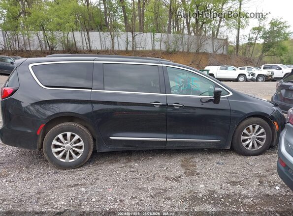 2C4RC1BG3HR795075 2017 CHRYSLER PACIFICA Black Widok wnętrza 360 stopni
