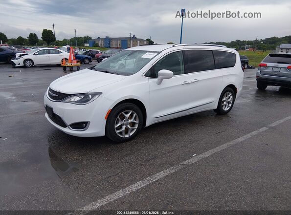 2C4RC1BG3JR312108 2018 CHRYSLER PACIFICA Белый Передняя левая четверть