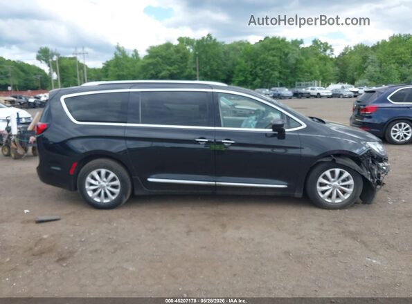 2C4RC1BG3JR353595 2018 CHRYSLER PACIFICA Black Սարքավորումների վահանակի տեսք