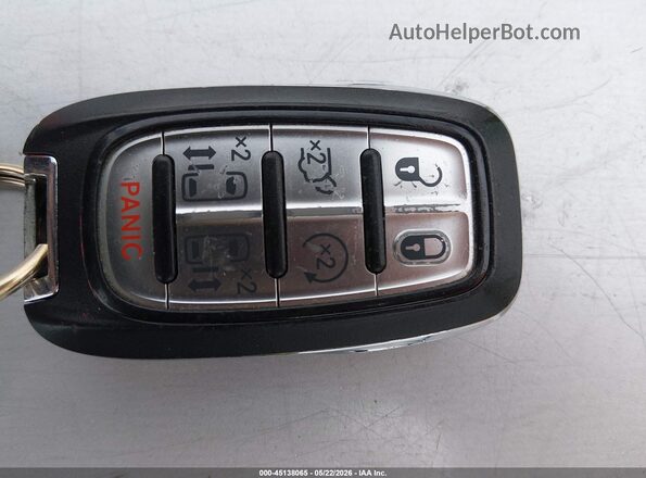 2C4RC1BG3LR280408 2020 CHRYSLER PACIFICA Серый Вид панели приборов