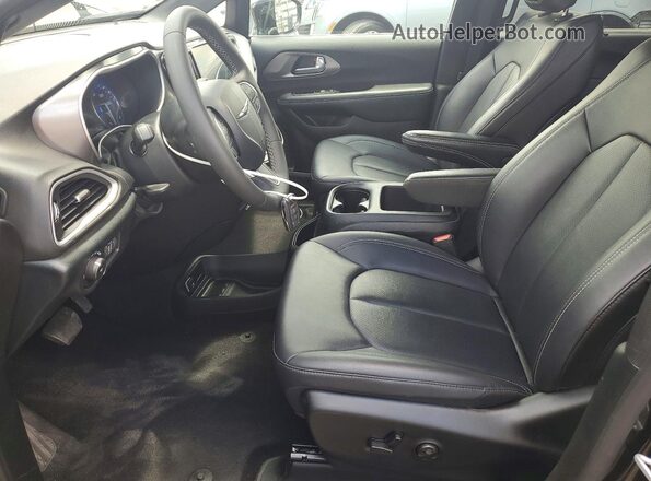 2C4RC1BG3SR597927 2025 CHRYSLER PACIFICA Black Front interior view