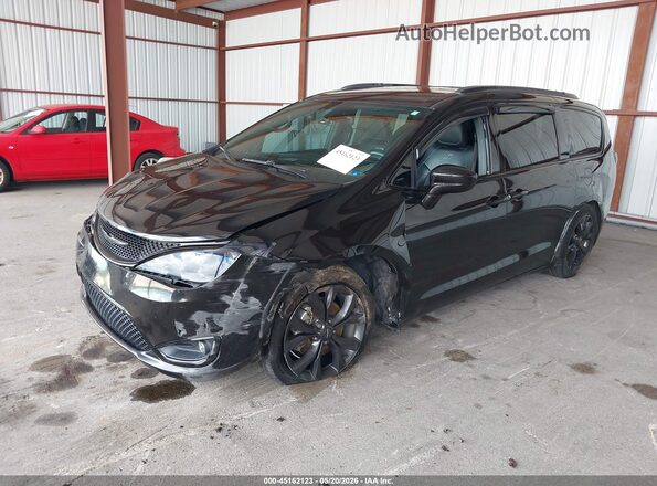 2C4RC1BG4KR507538 2019 CHRYSLER PACIFICA Black Przód lewy