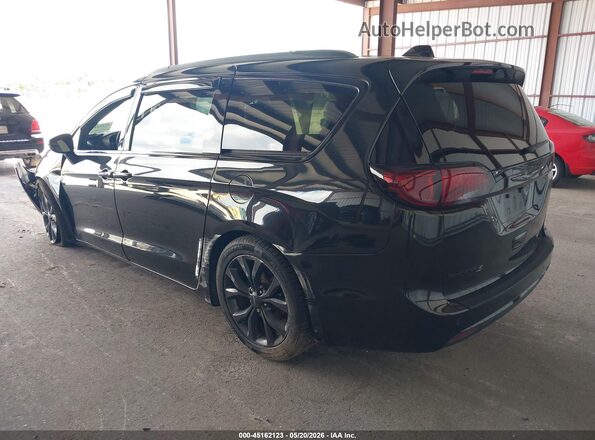 2C4RC1BG4KR507538 2019 CHRYSLER PACIFICA Black Tył lewy