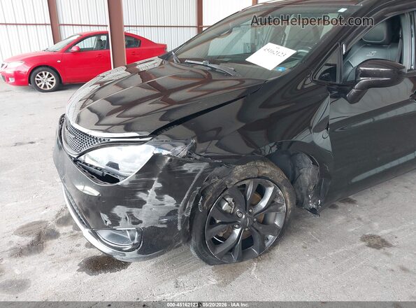 2C4RC1BG4KR507538 2019 CHRYSLER PACIFICA Black Widok z przodu