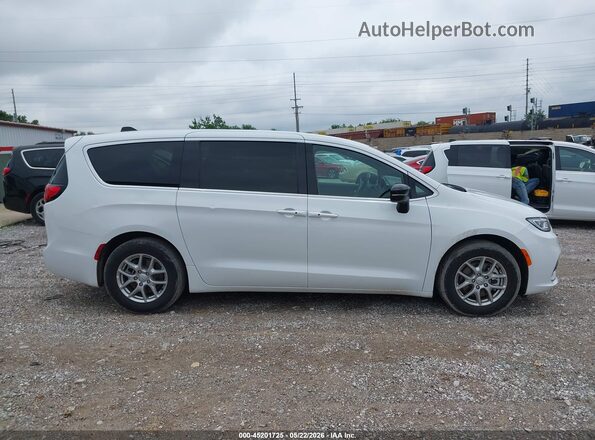 2C4RC1BG4TR220847 2026 CHRYSLER PACIFICA White 