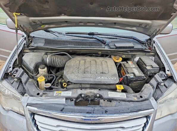 2C4RC1BG5GR185614 2016 CHRYSLER TOWN Silver 