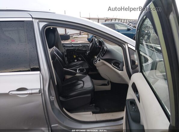 2C4RC1BG5LR279793 2020 CHRYSLER PACIFICA Silver 