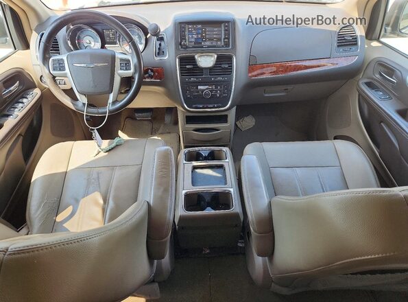 2C4RC1BG7GR298335 2016 CHRYSLER TOWN Белый Вид панели приборов