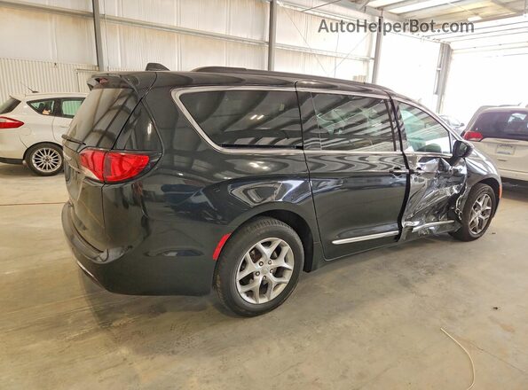 2C4RC1BG7HR507820 2017 CHRYSLER PACIFICA Black 