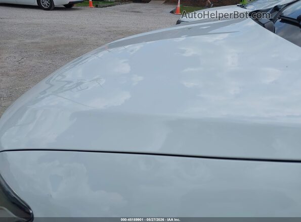 2C4RC1BG7HR526643 2017 CHRYSLER PACIFICA White Front view