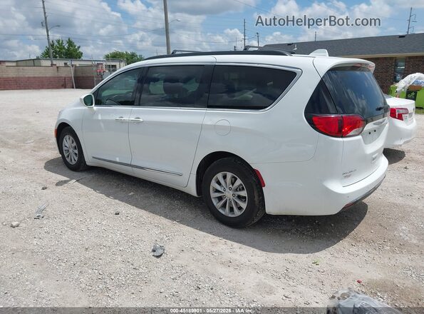 2C4RC1BG7HR526643 2017 CHRYSLER PACIFICA White Rear left