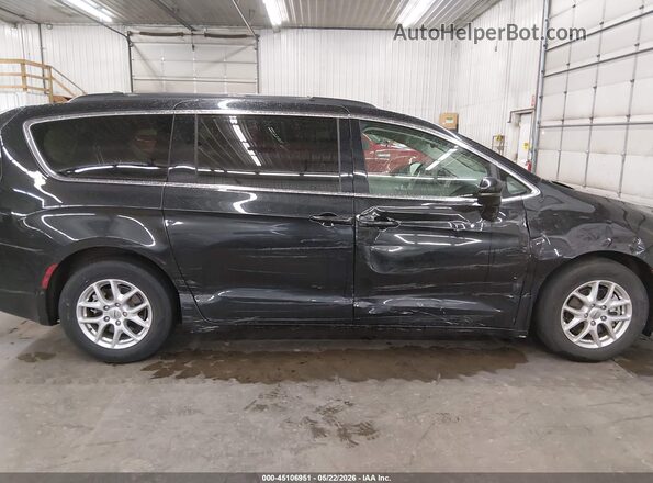 2C4RC1BG7NR198975 2022 CHRYSLER PACIFICA Черный Вид задней части салона