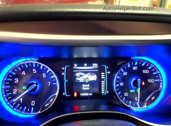 2C4RC1BG8HR820357 2017 CHRYSLER PACIFICA Maroon 