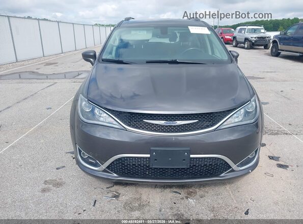 2C4RC1BG8KR698302 2019 CHRYSLER PACIFICA Gray Vista del cuadro de instrumentos