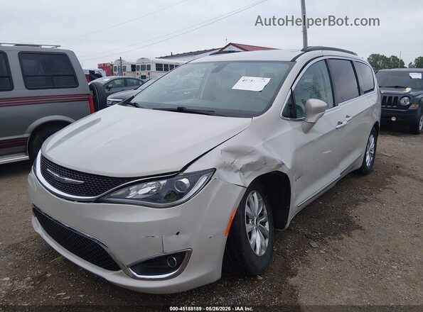 2C4RC1BG9HR711907 2017 CHRYSLER PACIFICA Cream წინა ხედი