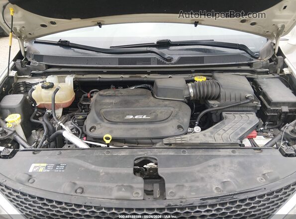 2C4RC1BG9HR711907 2017 CHRYSLER PACIFICA Cream უკანა ხედი