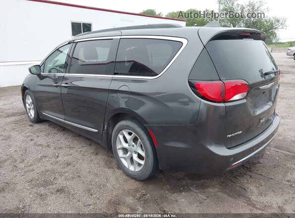 2C4RC1BG9HR810470 2017 CHRYSLER PACIFICA Gray 