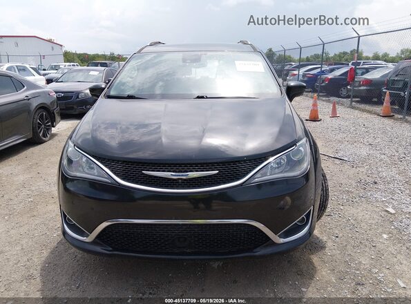 2C4RC1BG9JR170945 2018 CHRYSLER PACIFICA Black Widok wnętrza z tyłu