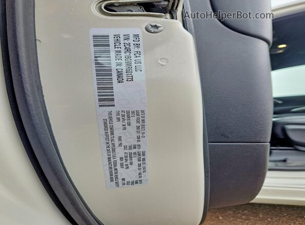 2C4RC1BG9MR601773 2021 CHRYSLER PACIFICA Cream 