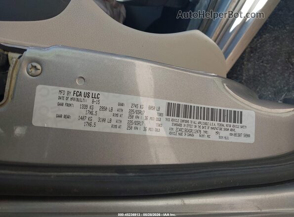 2C4RC1BGXGR112478 2016 CHRYSLER TOWN & COUNTRY Silver ძრავის განყოფილების ხედი