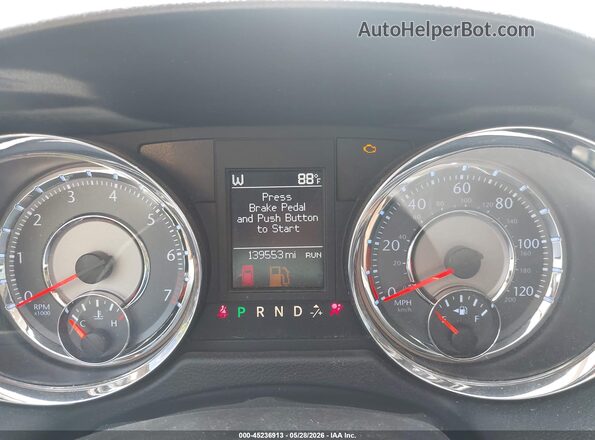 2C4RC1BGXGR112478 2016 CHRYSLER TOWN & COUNTRY Silver უკანა სავარძლების ხედი