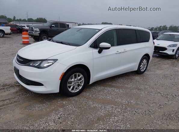 2C4RC1CG1LR128500 2020 CHRYSLER VOYAGER White Передня ліва чверть
