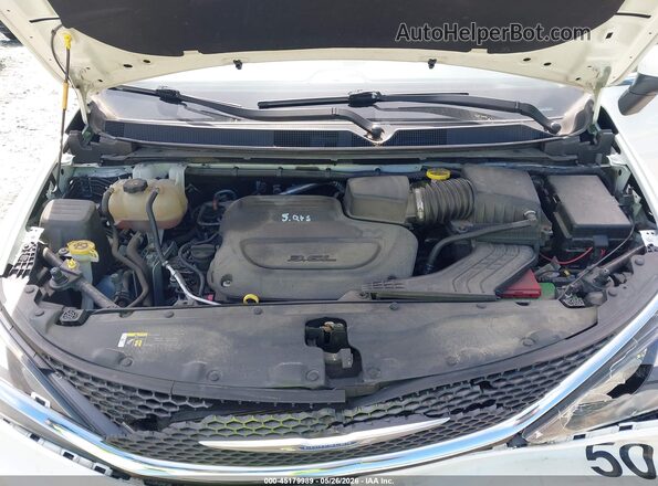 2C4RC1CG1LR250810 2020 CHRYSLER VOYAGER White Vista trasera