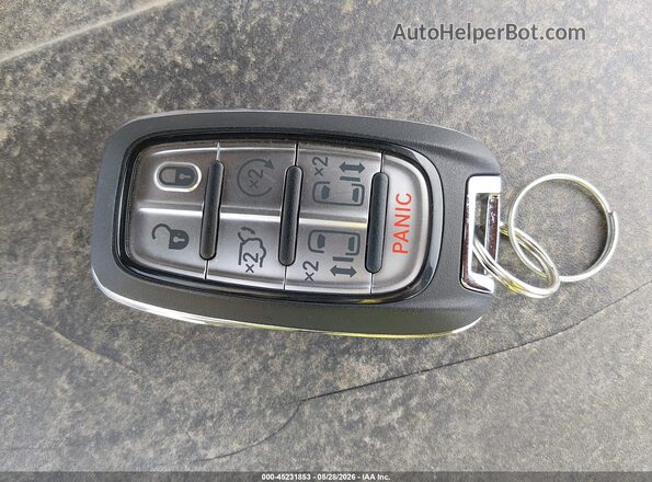 2C4RC1CG1SR594250 2025 CHRYSLER VOYAGER White Widok deski rozdzielczej