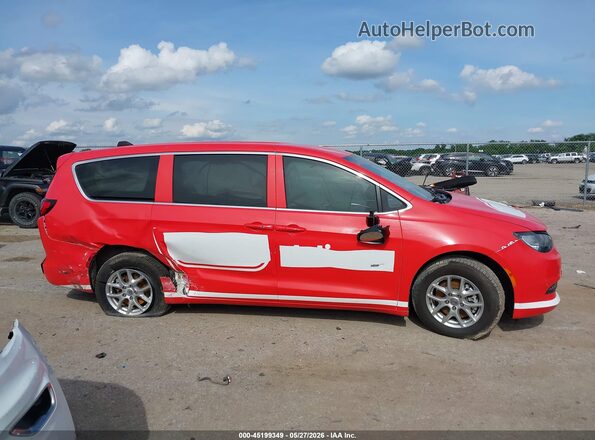 2C4RC1CG3NR203541 2022 CHRYSLER VOYAGER Orange Vista interior trasera