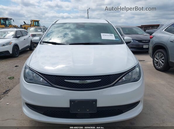 2C4RC1CG3PR616563 2023 CHRYSLER VOYAGER White Սարքավորումների վահանակի տեսք