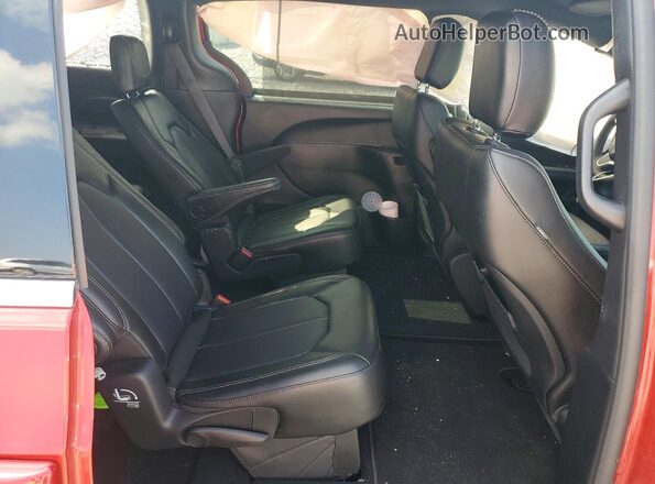 2C4RC1CG3SR613896 2025 CHRYSLER VOYAGER Red Vista interior trasera