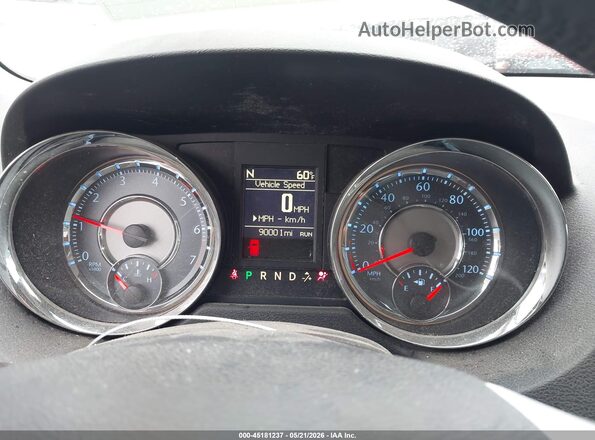 2C4RC1CG4GR132840 2016 CHRYSLER TOWN & COUNTRY Белый Вид задних сидений